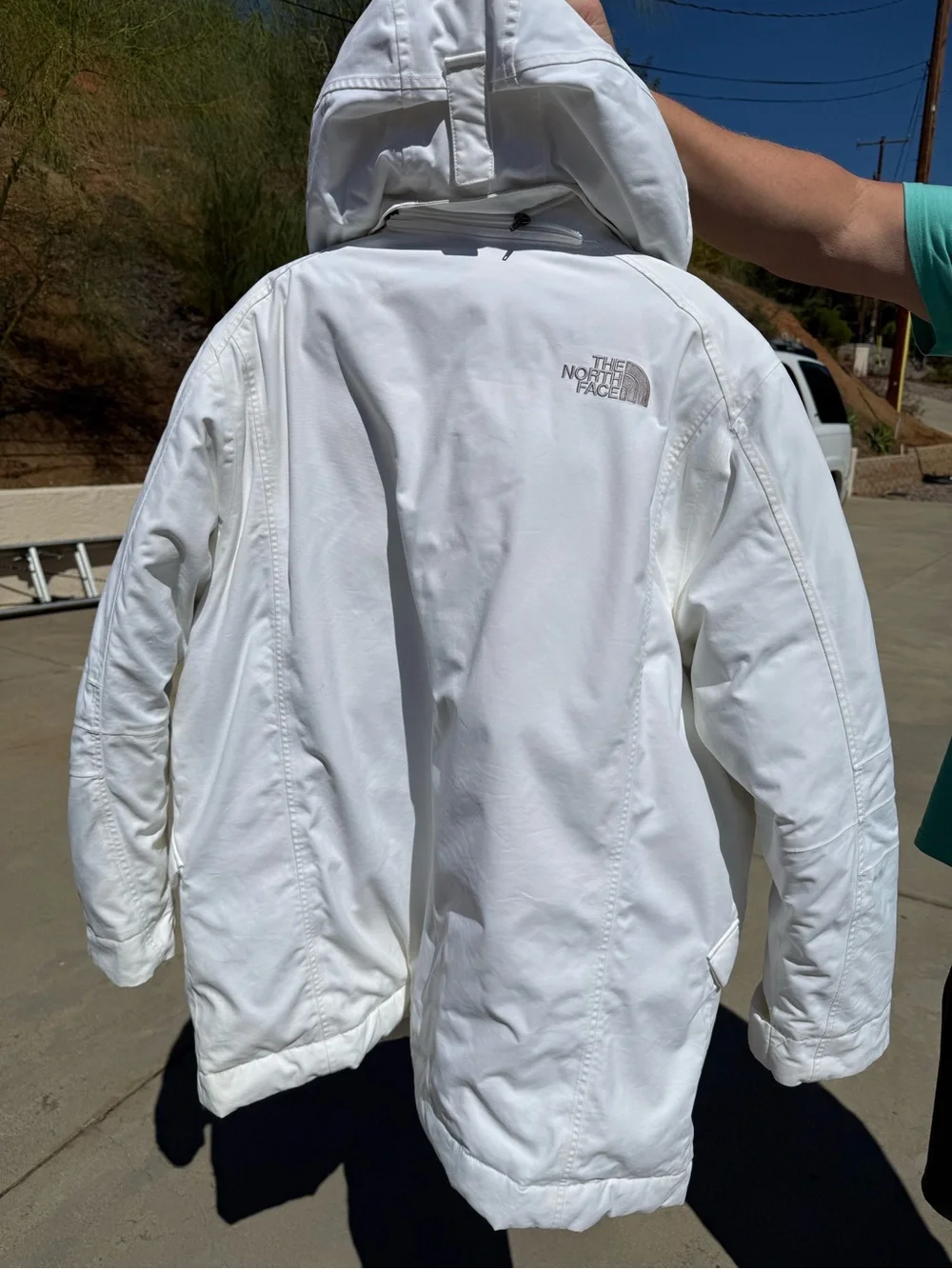 The North Face Men’s White Puffy Insulated Jacket XXL